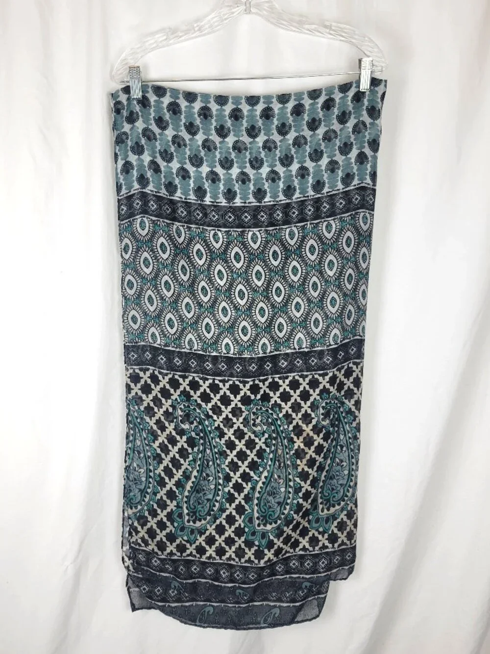 SIMPLY NOELLE Blue Black Gray Paisley Scarf